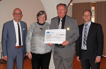 Foto von der Spenden&uuml;bergabe an den BBSB